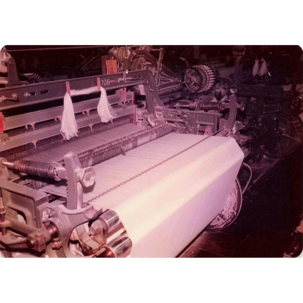 15 Vintage 1970s Korea Textile Mill Factory Photos Looms Workers USAF Tour - Picture 7 of 15